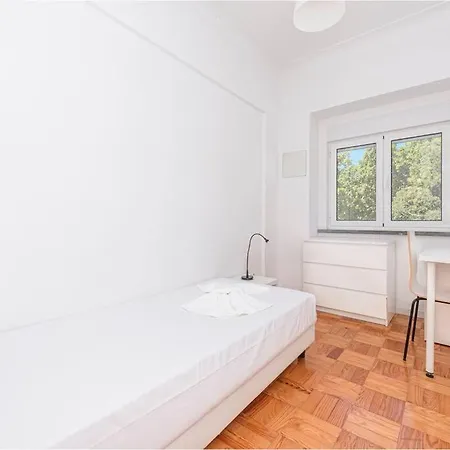 Houze_4 Flat In Centre Near Zoo Apartment *